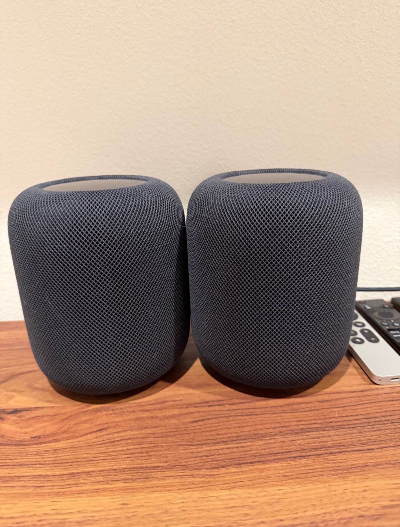 Apple HomePods-Midnight